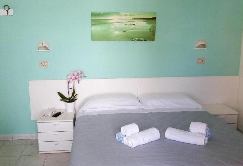 オーシャンビューのデラックストリプルルーム, Rosalba