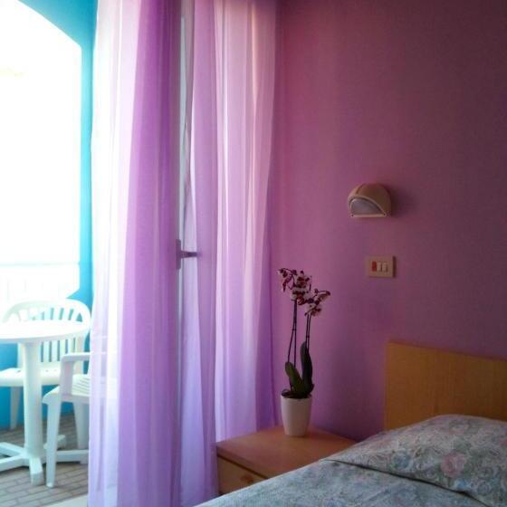 バルコニー付きスタンダードルーム, Rosalba