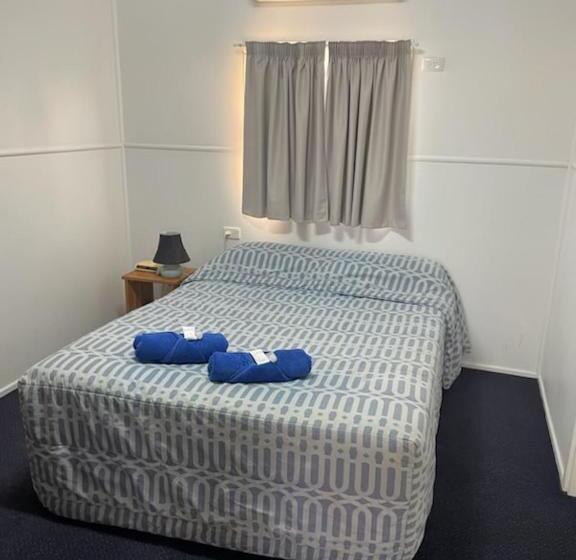 Номер Economy, Injune Motel