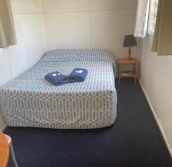 エコノミールーム, Injune Motel