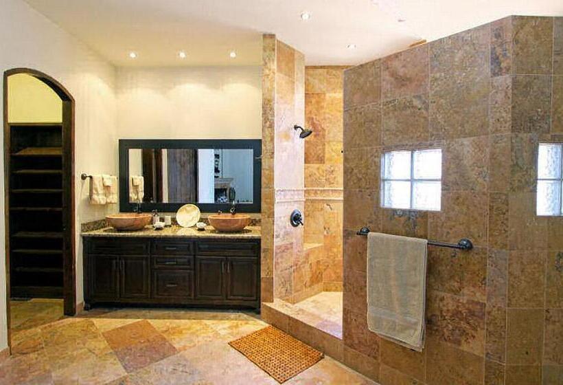 프레지덴셜 스위트, Vista Hermosa Resort And Spa