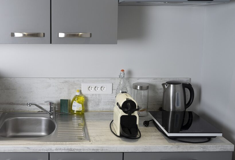 آپارتمان 2 خوابه, La Ciotat   A Deux Pas De L Eau