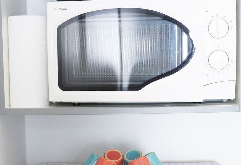 آپارتمان 1 خوابه با تراس, La Ciotat   A Deux Pas De L Eau