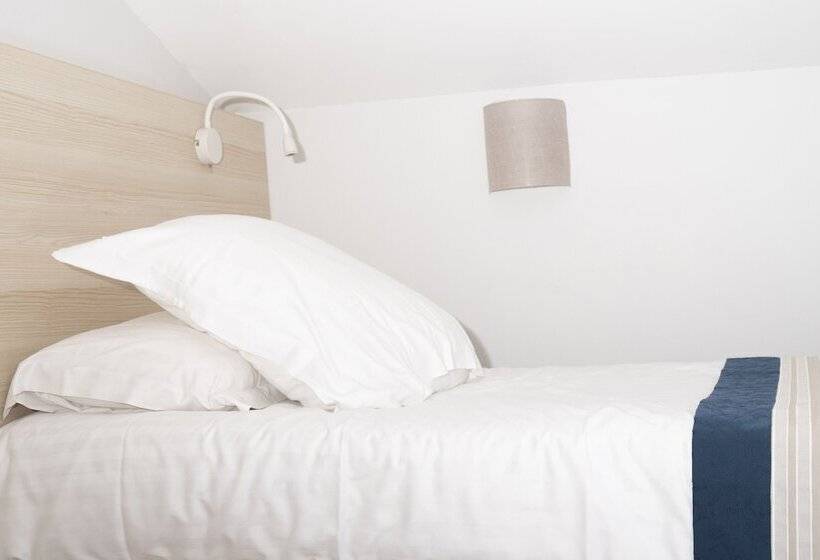 آپارتمان 2 خوابه با چشم‌انداز دریا, La Ciotat   A Deux Pas De L Eau