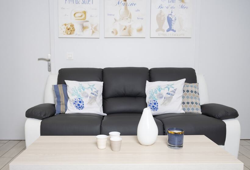 آپارتمان 2 خوابه با چشم‌انداز دریا, La Ciotat   A Deux Pas De L Eau