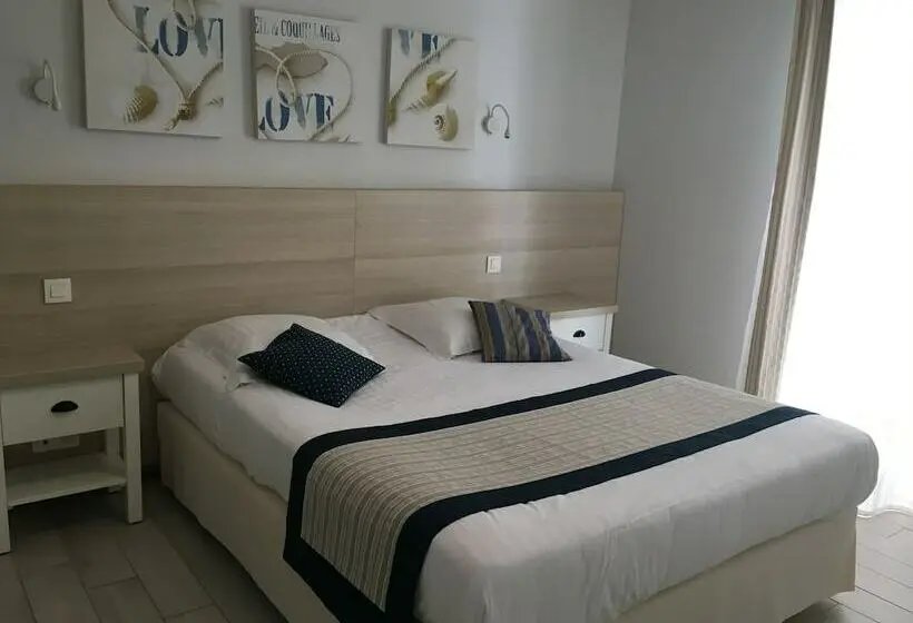 テラス付き１ベッドルームアパートメント, La Ciotat   A Deux Pas De L Eau
