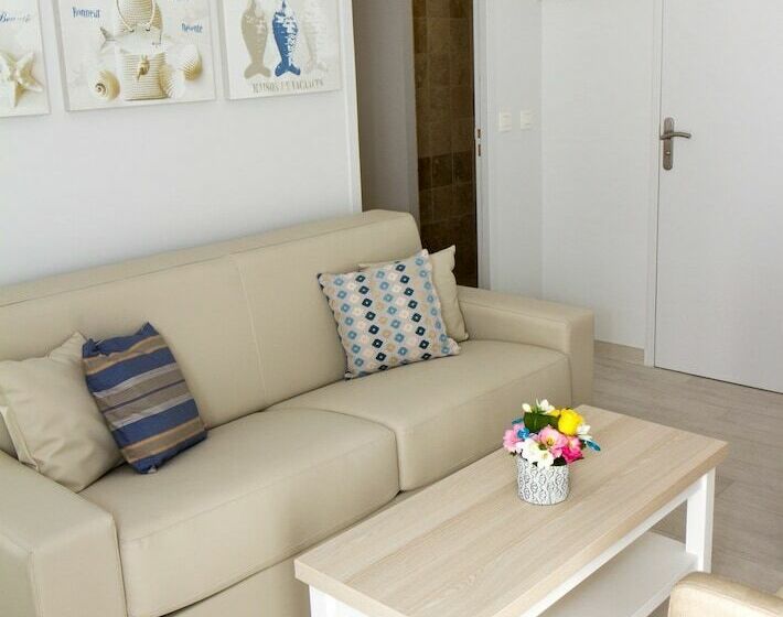 آپارتمان 1 خوابه با تراس, La Ciotat   A Deux Pas De L Eau