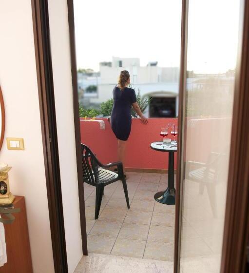 חדר סטנדרט לשלושה, B&b Nilosira