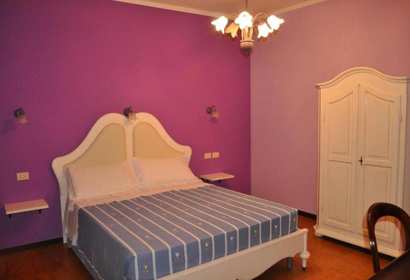 חדר סטנדרט, L' Aia Antica