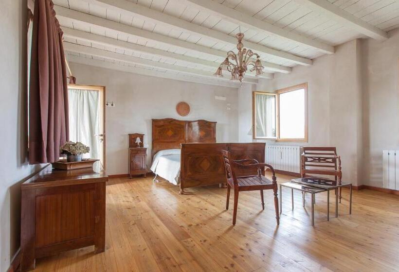Четырехместный Номер Стандарт, Cascina Serenella B&b
