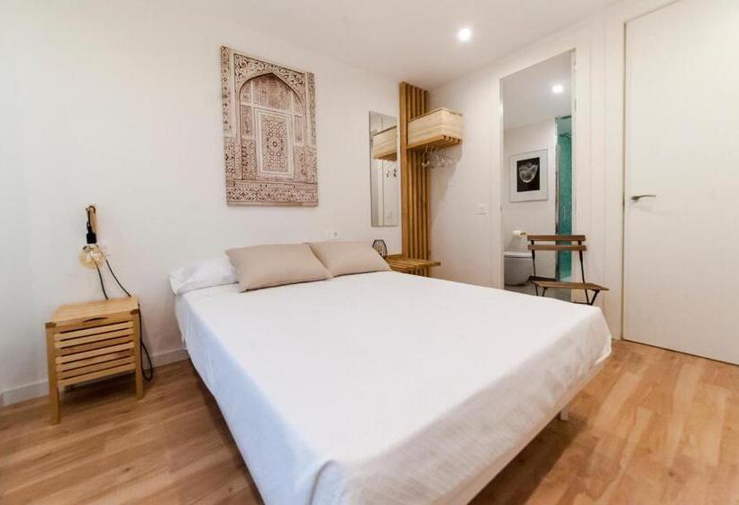 带1个卧室的带阳台的公寓, El Mirador Del Alcazar