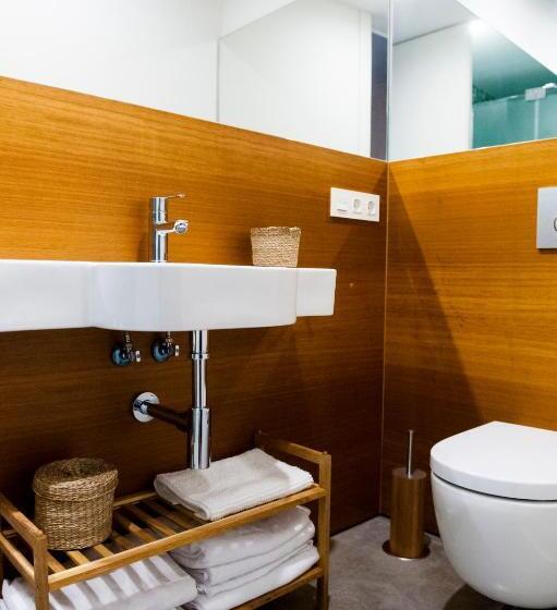 带1个卧室的带阳台的公寓, El Mirador Del Alcazar