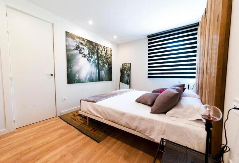 标准工作室, El Mirador Del Alcazar