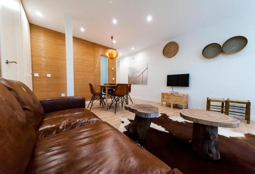 带1个卧室的带阳台的公寓, El Mirador Del Alcazar