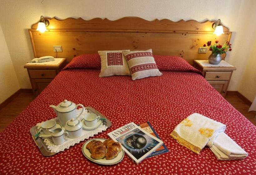 اتاق استاندارد, Aiguille Noire