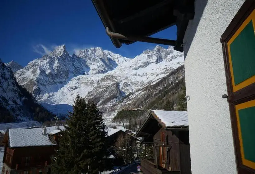 آپارتمان 1 خوابه, Aiguille Noire