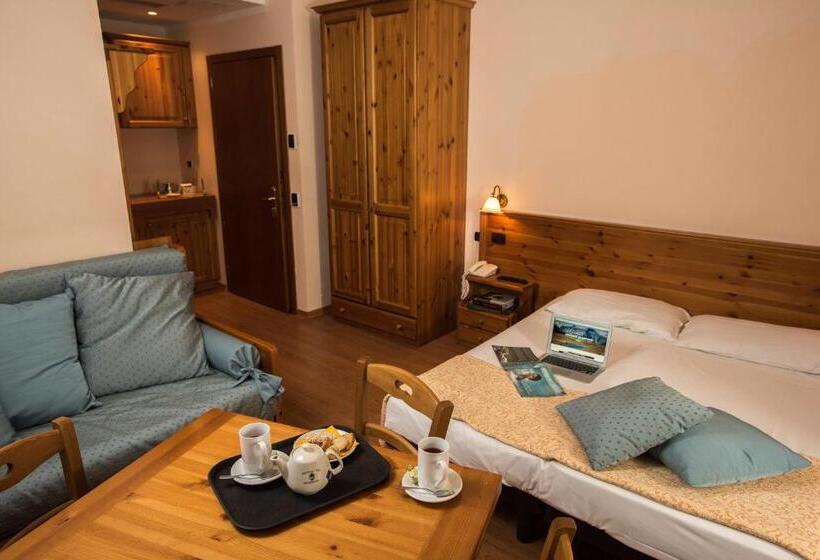 スタンダードトリプルルーム, Albergo Meublè Vecchio Scarpone