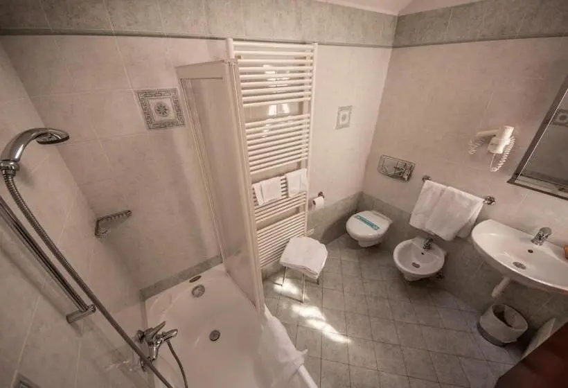 スタンダード４人部屋, Albergo Meublè Vecchio Scarpone