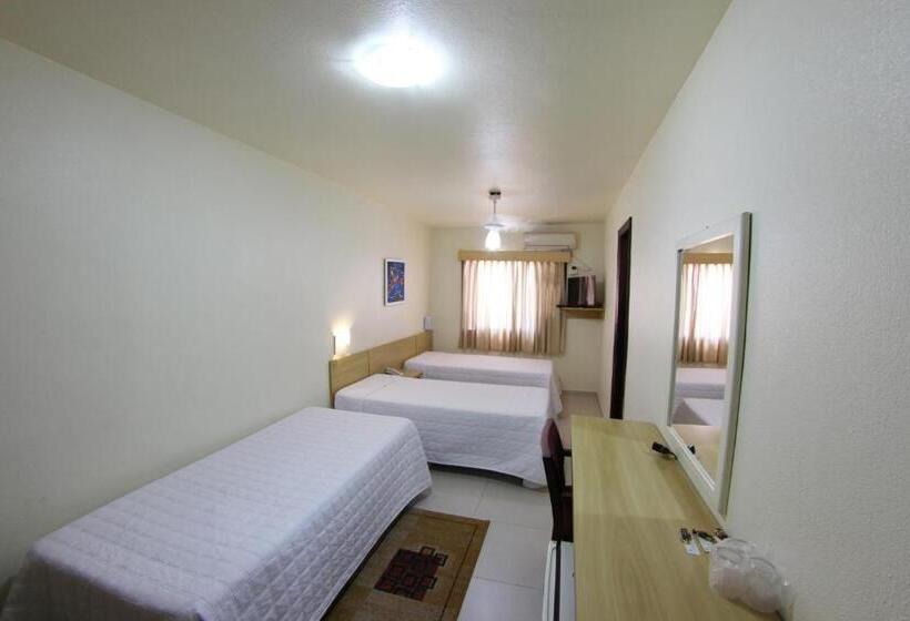 Номер Superior, Antonio's