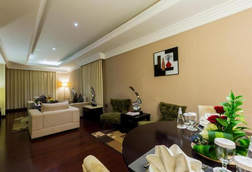 سوییت پرستیژ, Holiday Jazan