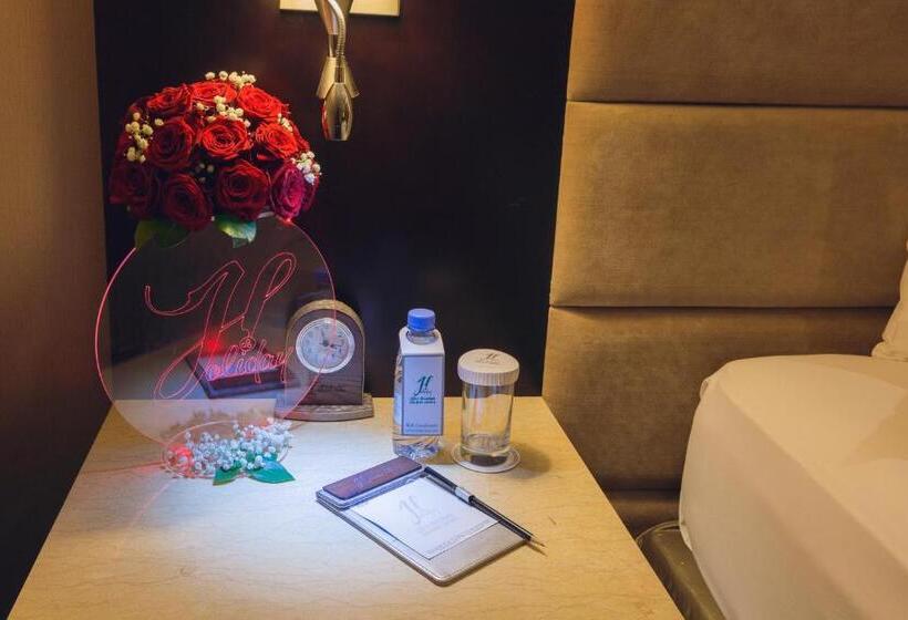 اتاق لوکس یک تخته, Holiday Jazan