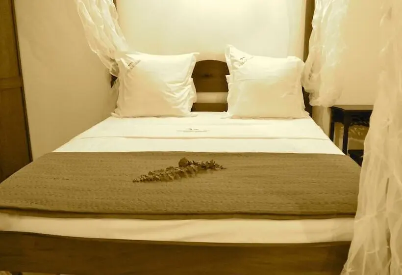 آپارتمان 1 خوابه همکف, Makare Lagoon Club