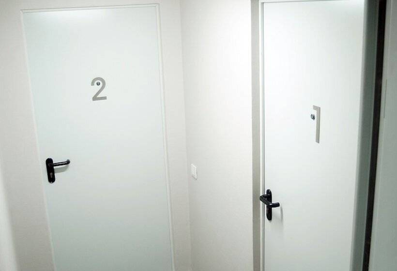 Studio Standard, Msb Rooftop Pool City Center