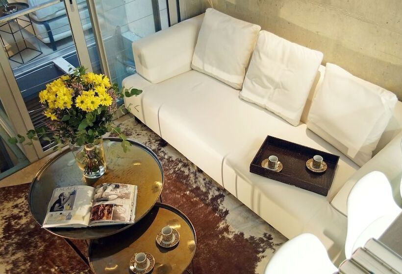 Studio Standard, Msb Rooftop Pool City Center