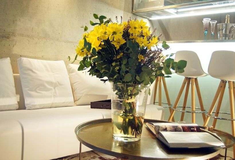 Studio Standard, Msb Rooftop Pool City Center