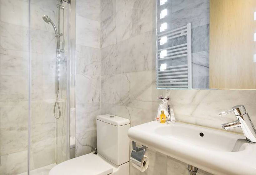 Appartement 3 Chambres, Msb Rooftop Pool City Center