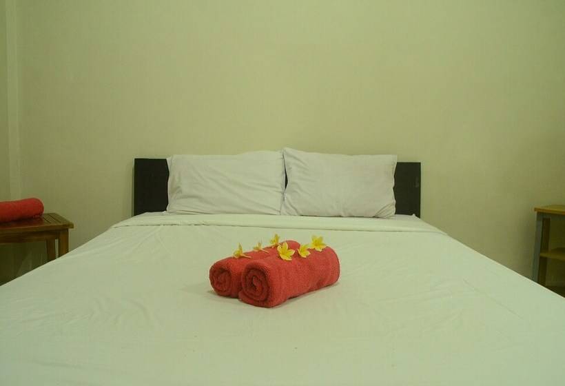 スーペリアールーム, Budget Door Legian Inn