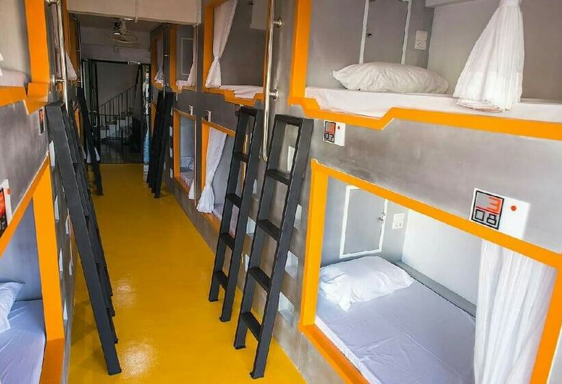 공동 객실, The Port Hostel