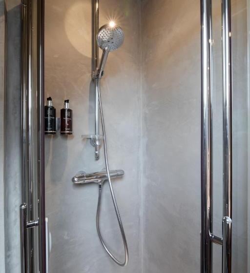 סוויטה משפחתית, B&b La Villa D'olne