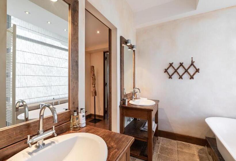 סוויטה דלוקס, B&b La Villa D'olne