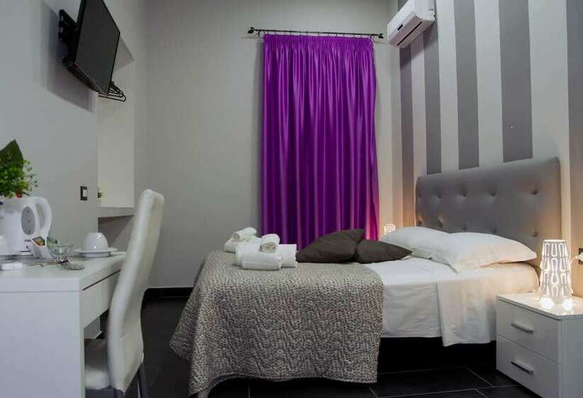 اتاق استاندارد, B&b Napoli Binario 1