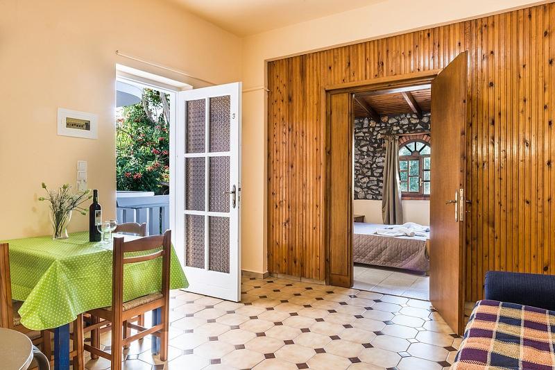 Estúdio Standard Vista Jardim, Eden Beach