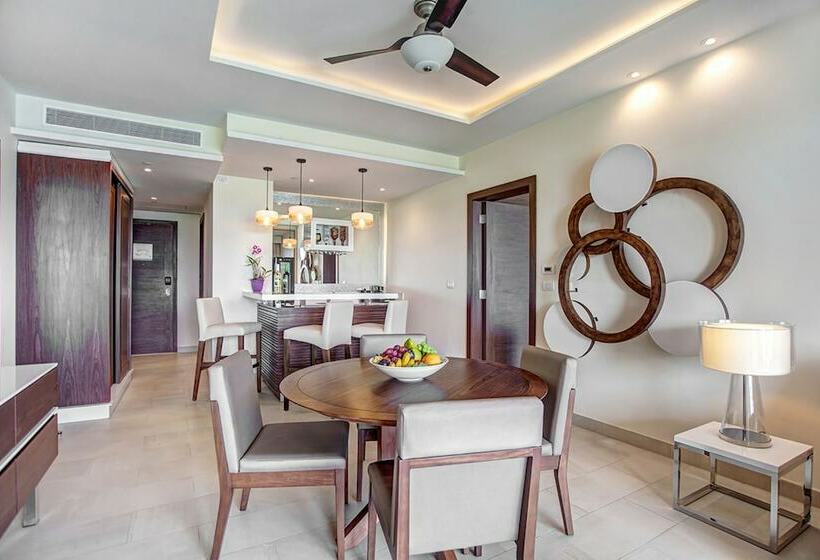 Deluxe Suite Sea View, Grand Lido Negril Aunaturel, An Autograph Collection Allinclusive Resort Adults Only