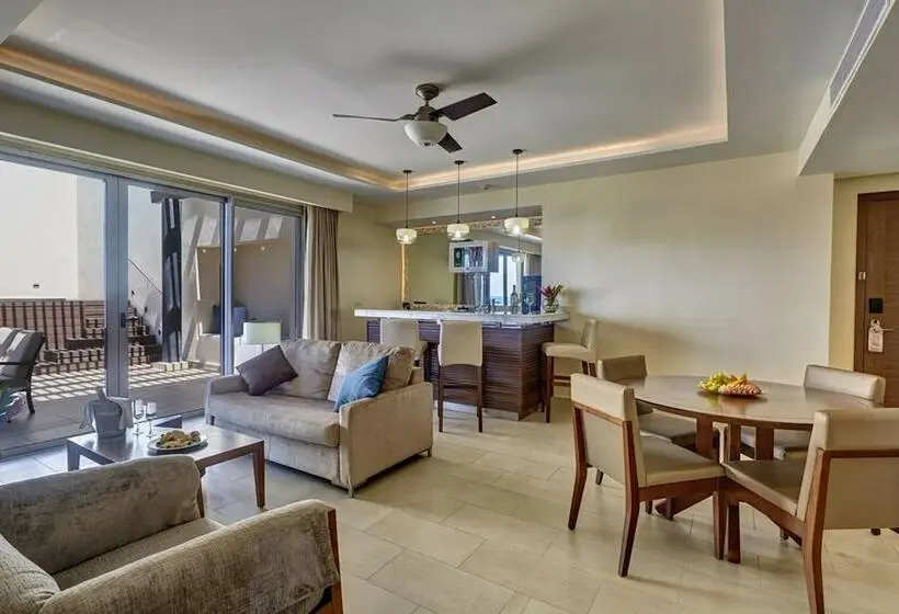 Deluxe Suite Sea View, Grand Lido Negril Aunaturel, An Autograph Collection Allinclusive Resort Adults Only