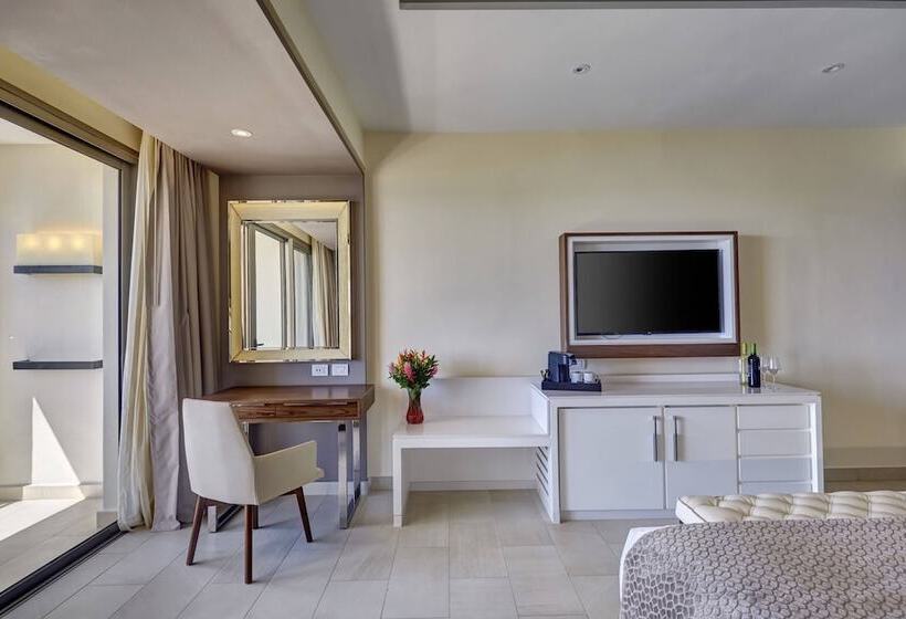 سوییت, Grand Lido Negril Aunaturel, An Autograph Collection Allinclusive Resort  Adults Only