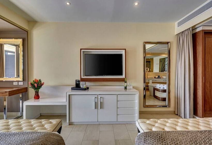 سوییت با چشم‌انداز دریا, Grand Lido Negril Aunaturel, An Autograph Collection Allinclusive Resort  Adults Only