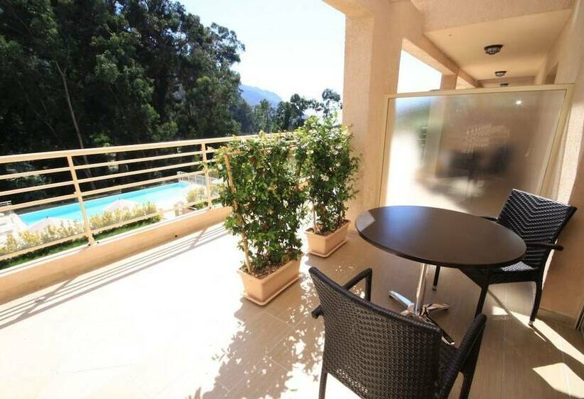 Номер Комфорт, Hôtel Et Résidence Costa Rossa