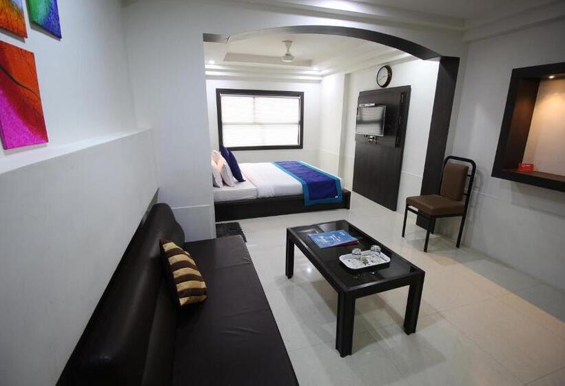 Номер бизнес-класса, Nova Cross Road