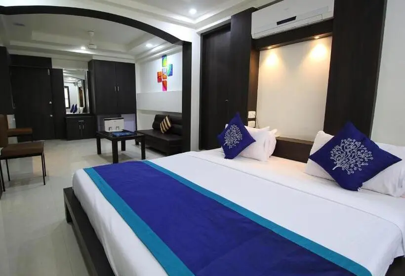 اتاق کلاس بیزنس, Nova Cross Road