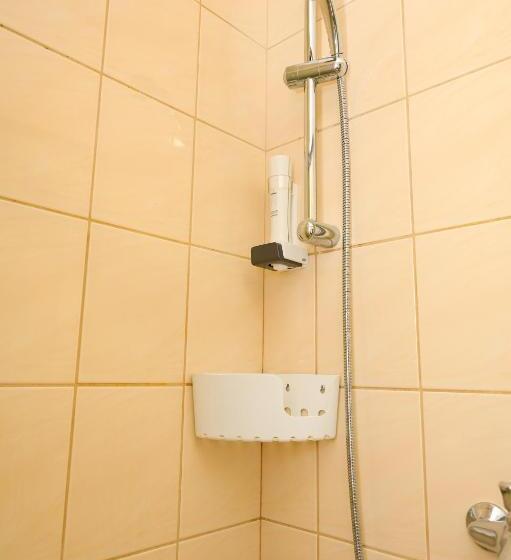 اتاق استاندارد با چشمانداز باغ, Motel Plaza