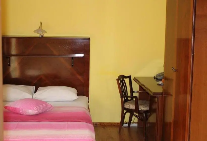اتاق استاندارد یک نفره, Motel Alas