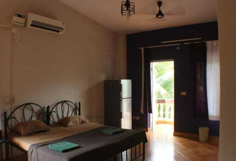 Номер Стандарт, Sunny Holiday Inn