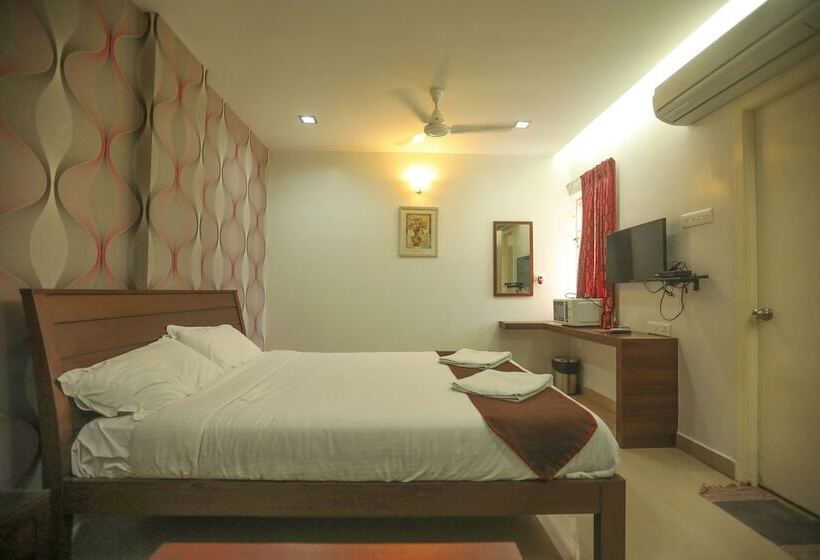 싱글 디럭스 룸, Ulo Aravindar Residency