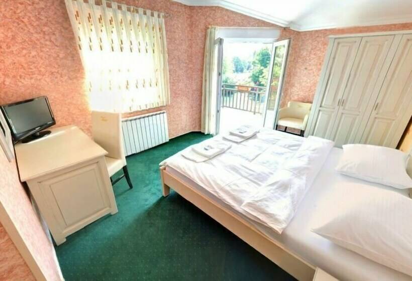 آپارتمان 2 خوابه, Motel Most