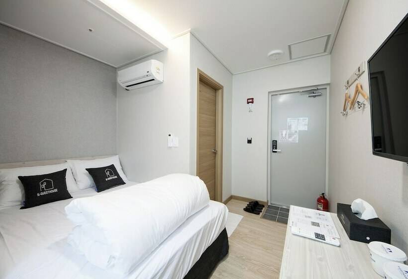 Camera Standard, Kguesthouse Premium Nampo 1