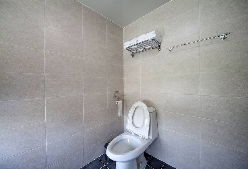 Camera Standard, Kguesthouse Premium Nampo 1